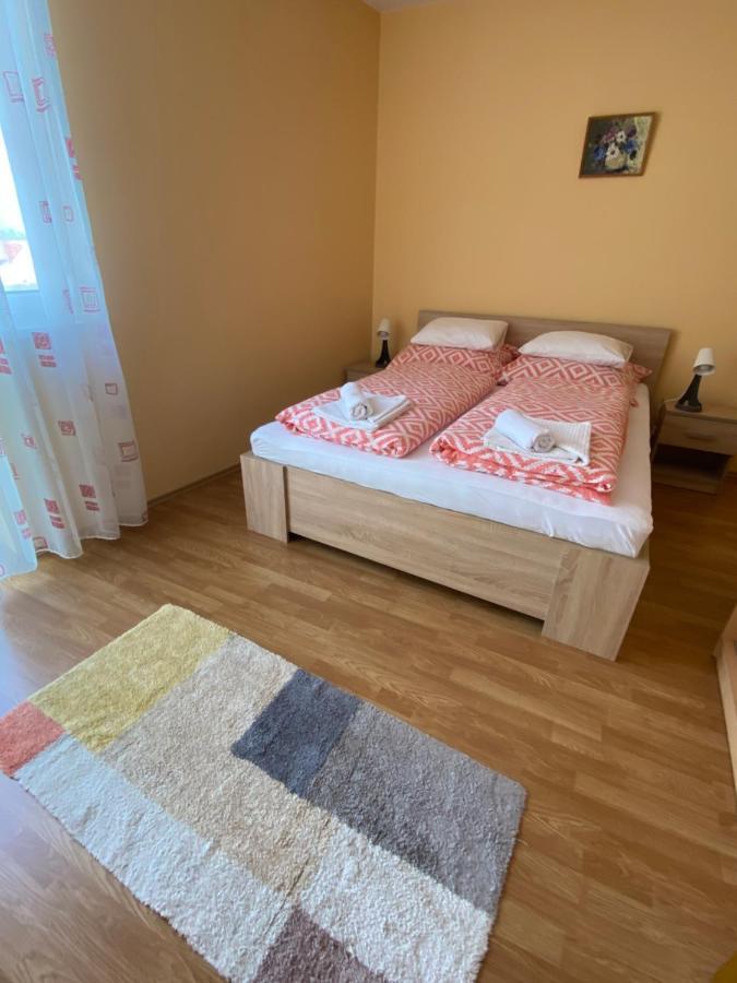 Gem Apartman Apartment Szeged Exterior photo